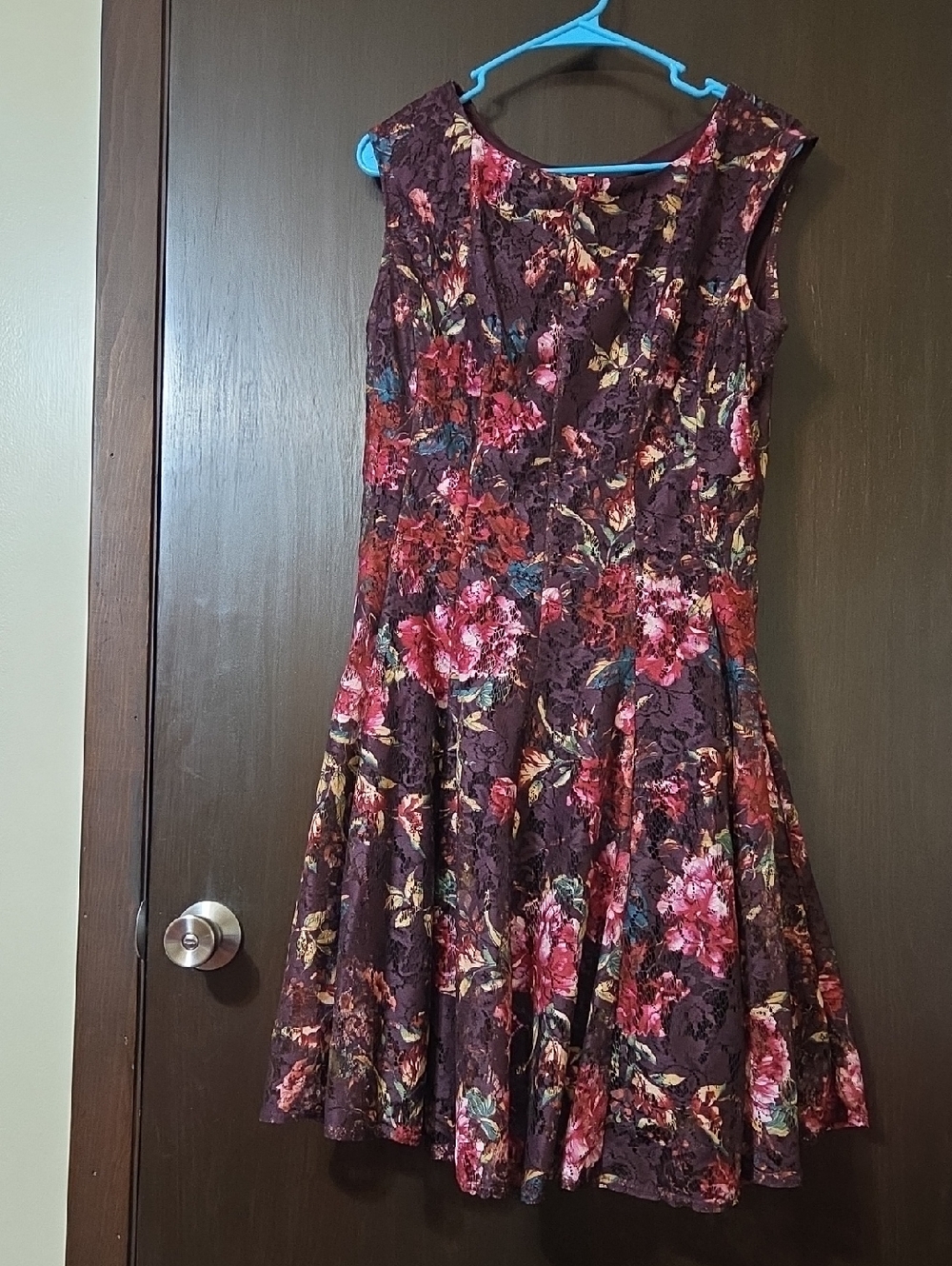 Roz & Ali pink floral dress size 10